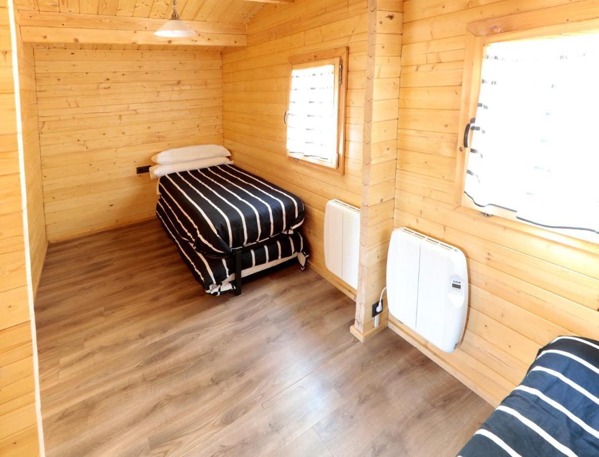 Cabanas Madarsu Vigo de Sanabria Екстер'єр фото