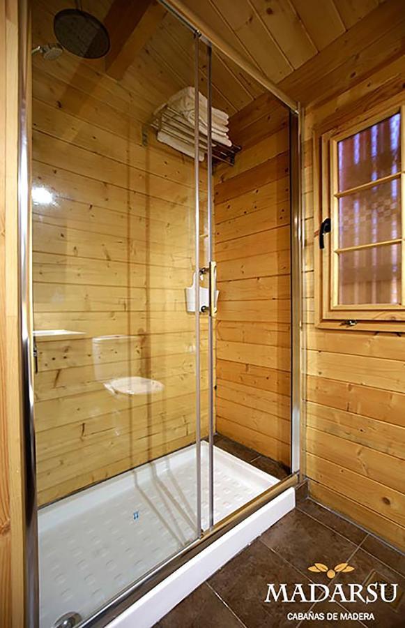 Cabanas Madarsu Vigo de Sanabria Екстер'єр фото